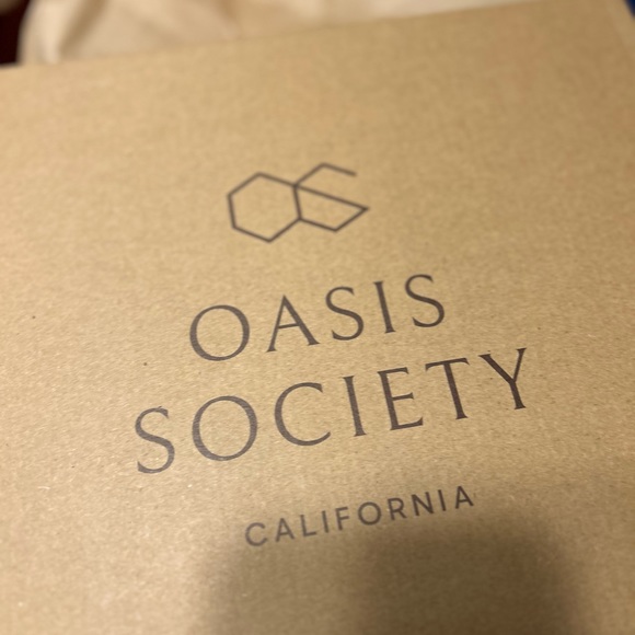 NIB Cognac Sherling trim lug lace up boot - Picture 7 of 12